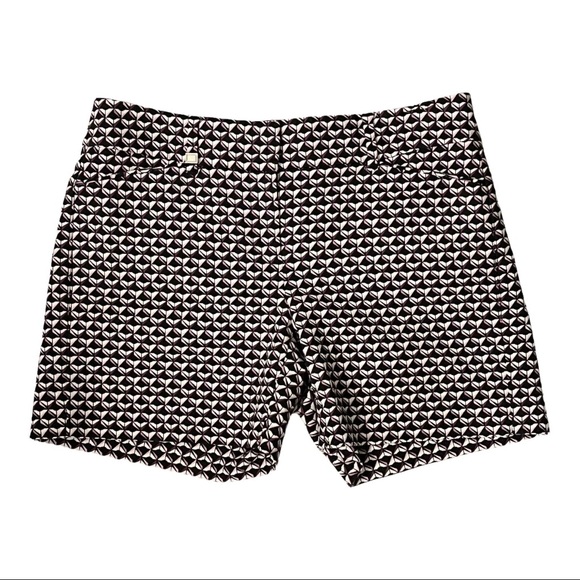 White House Black Market Size 2 Short Black and Pink Geometric Pattern Shorts - Picture 4 of 7